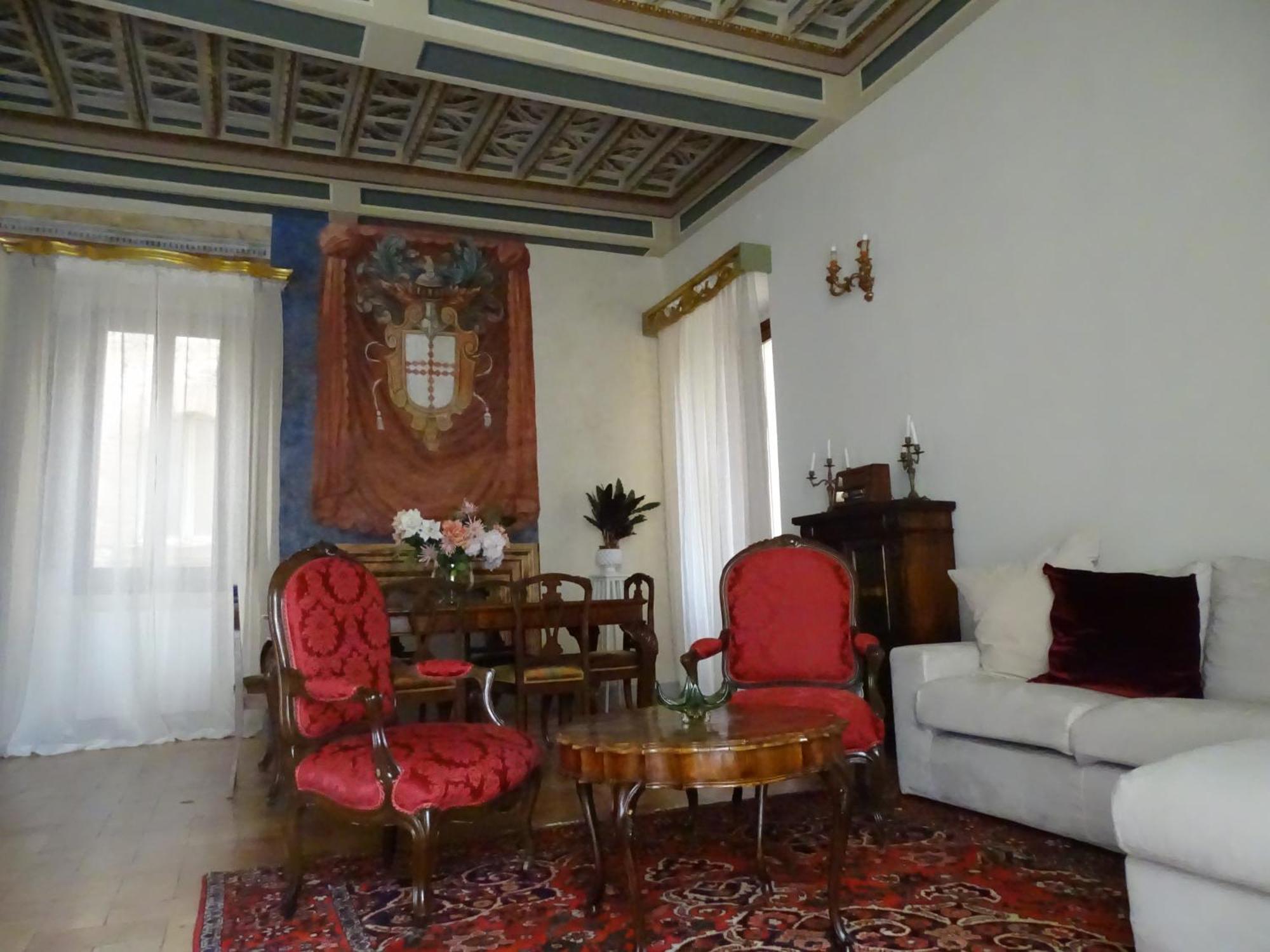Palazzo Lauri Spoleto Apartment ภายนอก รูปภาพ